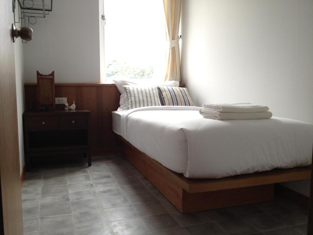 Baan Dinso Hostel@Ratchadamnoen Bangkok Chambre photo